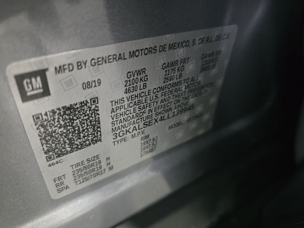 Used 2020 Gray GMC Denali image 25