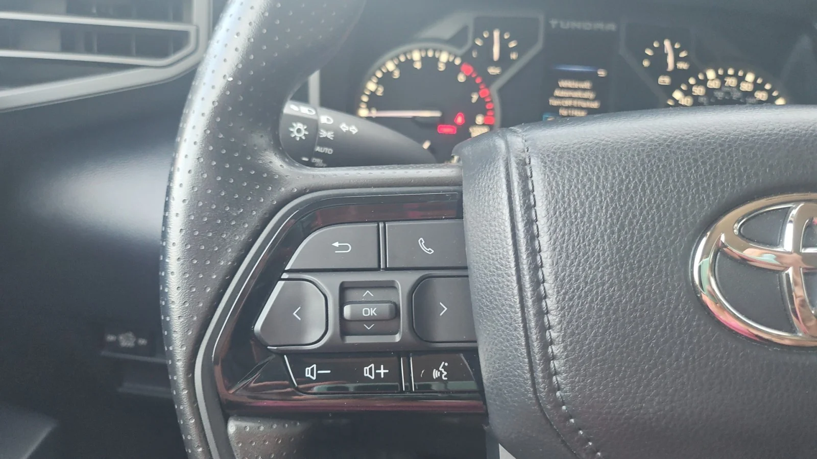 Used 2024 Gray Toyota SR 2WD image 16