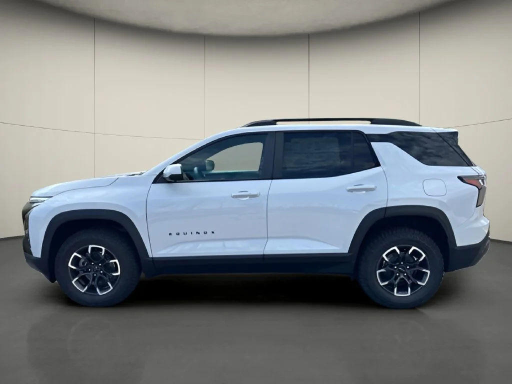 New 2027 Polar White Tricoat Chevrolet ACTIV image 2