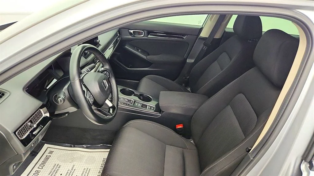 Used 2022 Lunar Silver Metallic Honda EX CVT image 13