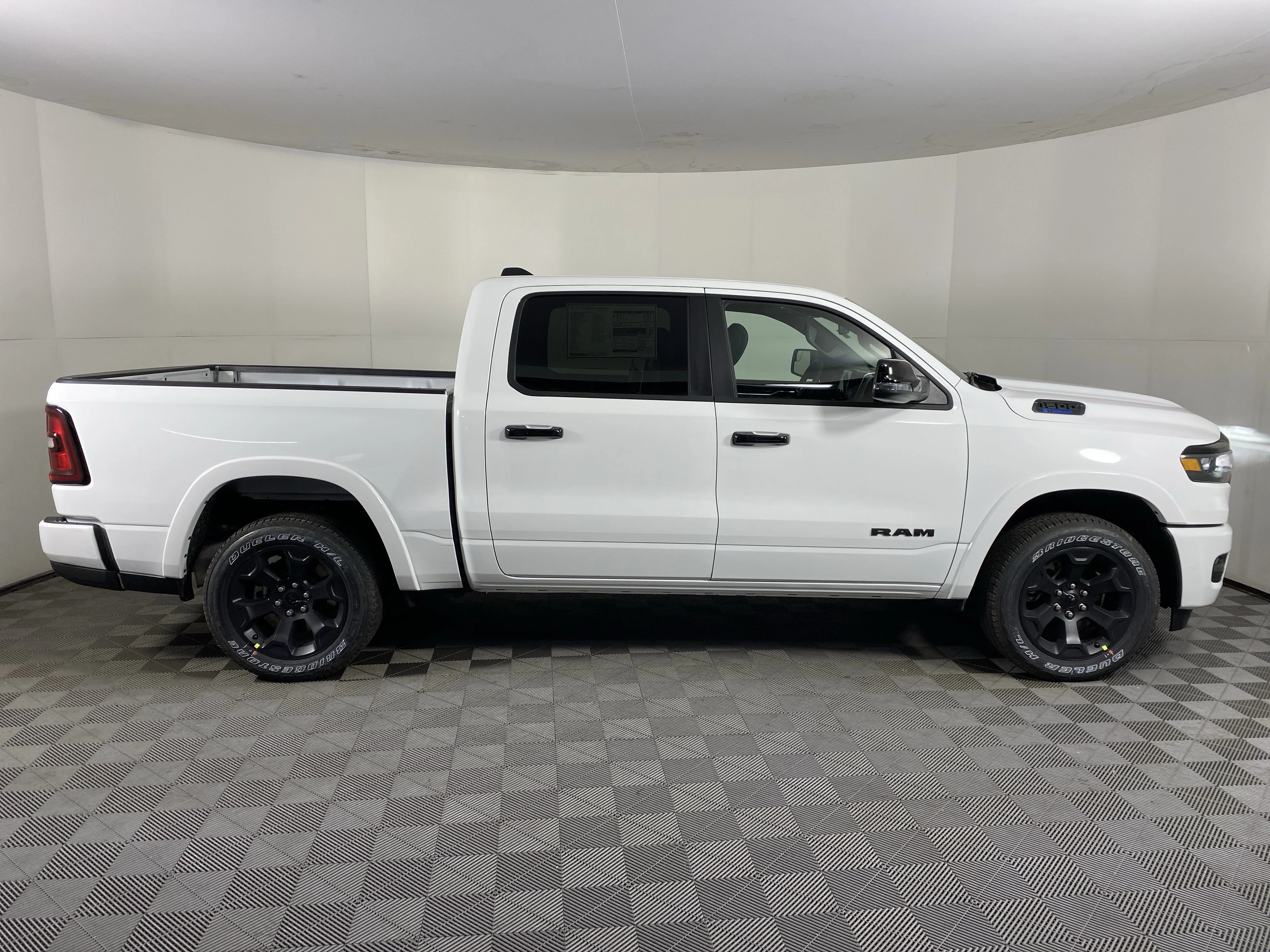 2026 RAM 1500 Big Horn/Lone Star - Photo 6