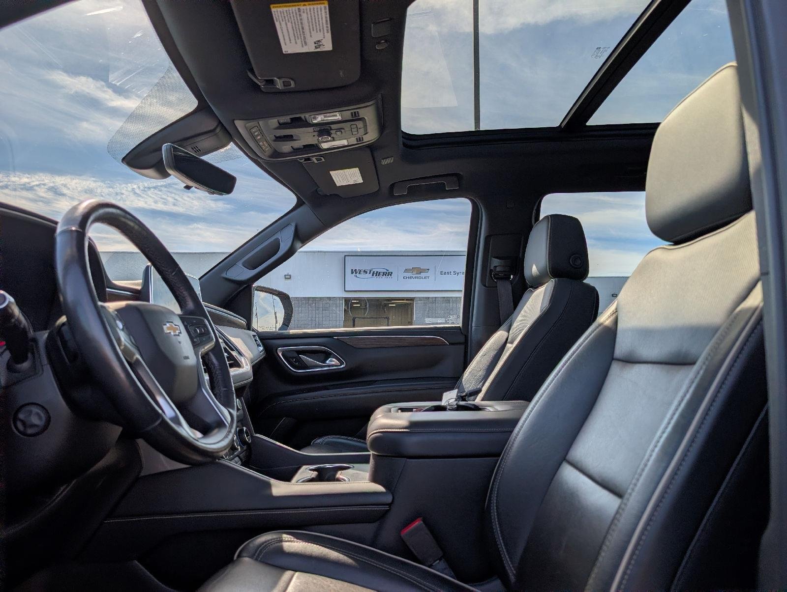 Used 2021 Shadow Gray Metallic Chevrolet Premier image 9