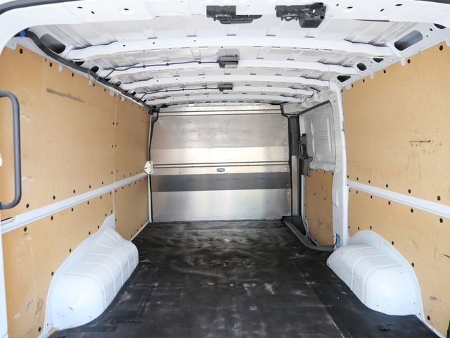 Used 2018 White Nissan SV image 12