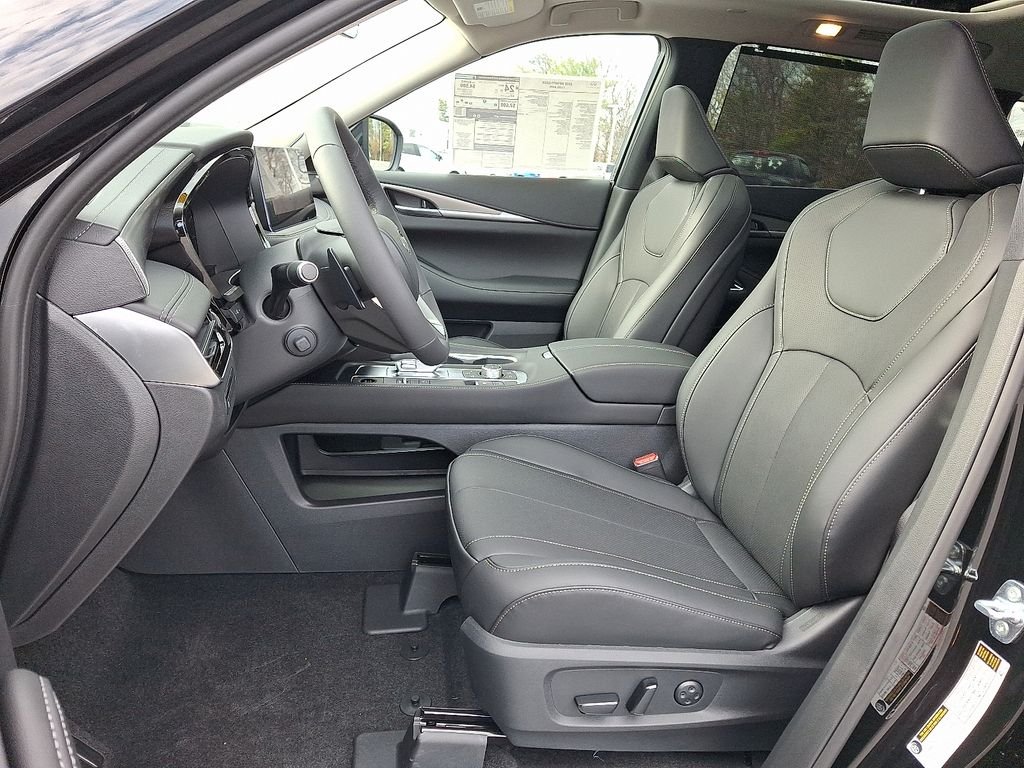 2026 INFINITI QX60 — photo 10