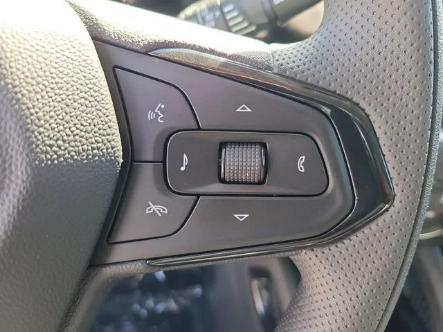 New 2026 Mosaic Black Metallic Chevrolet LT image 22
