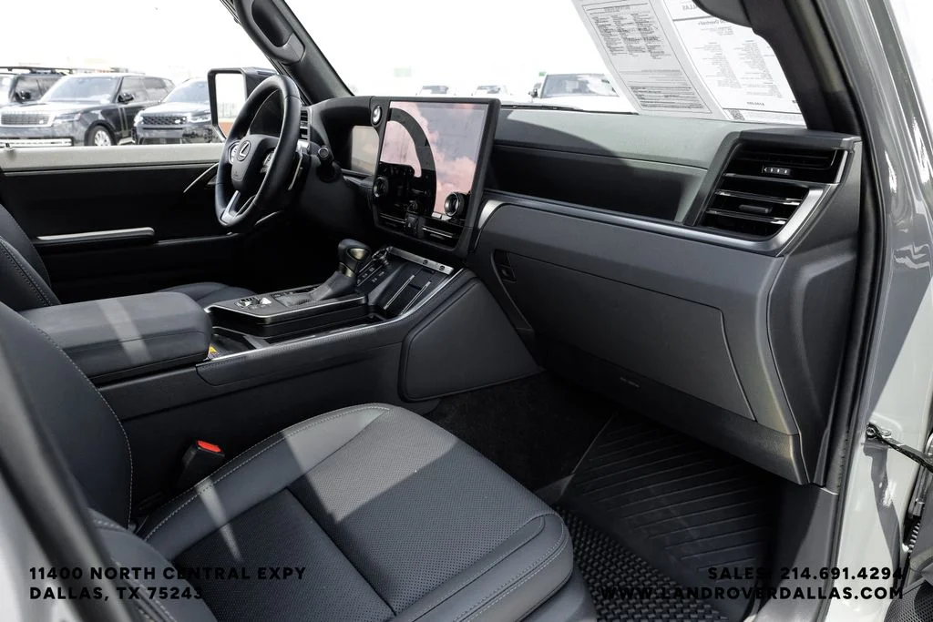 Used 2026 Incognito/Black Roof Lexus 550 Overtrail+ image 12