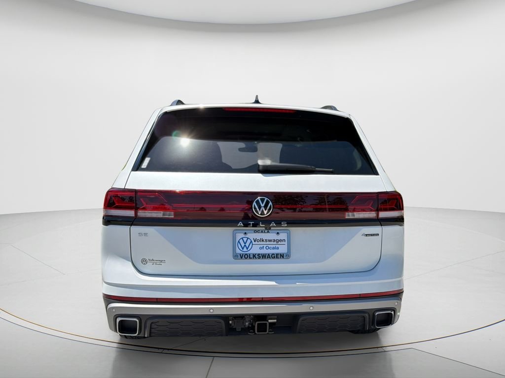 New 2026 Opal White Pearl Volkswagen 2.0T Peak Edition image 5