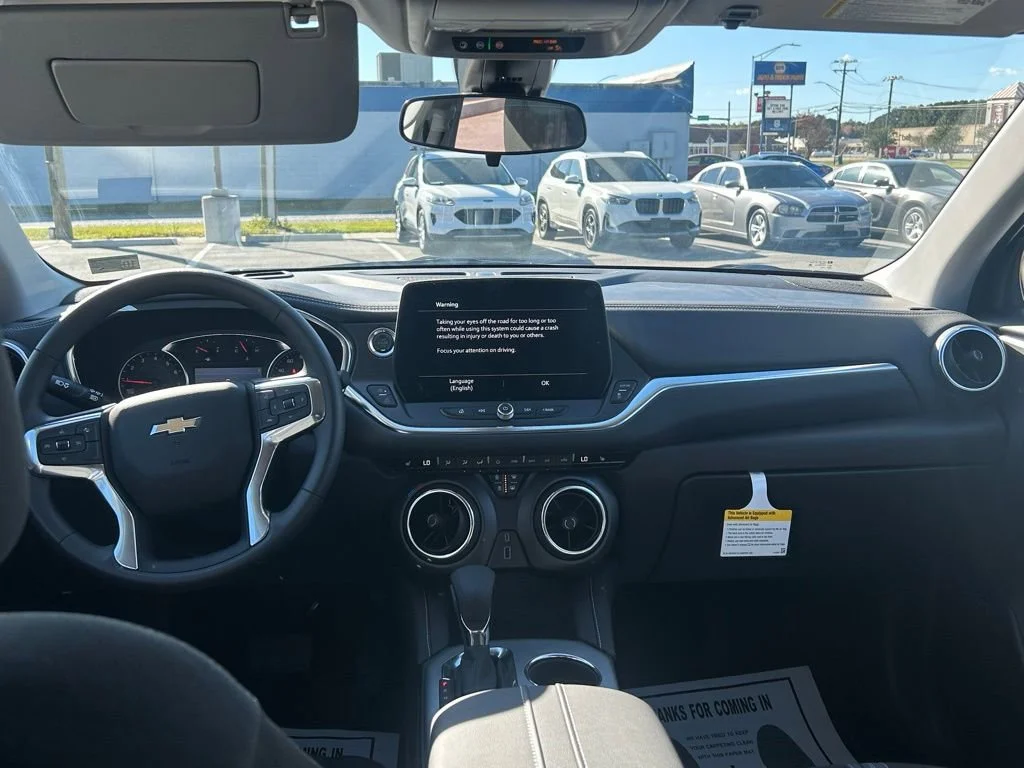 2025 Chevrolet Blazer 2LT - Photo 35