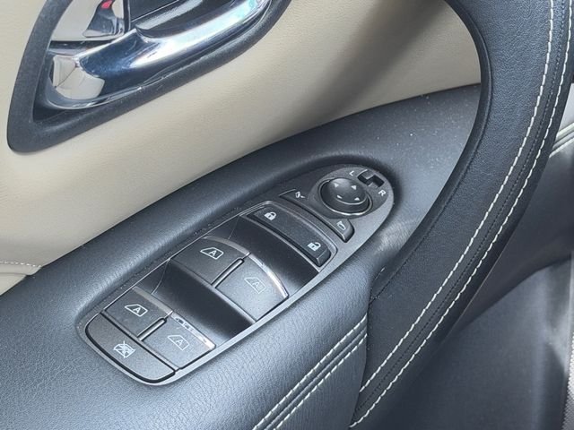 Certified Used 2024 Champagne INFINITI Premium Select image 22