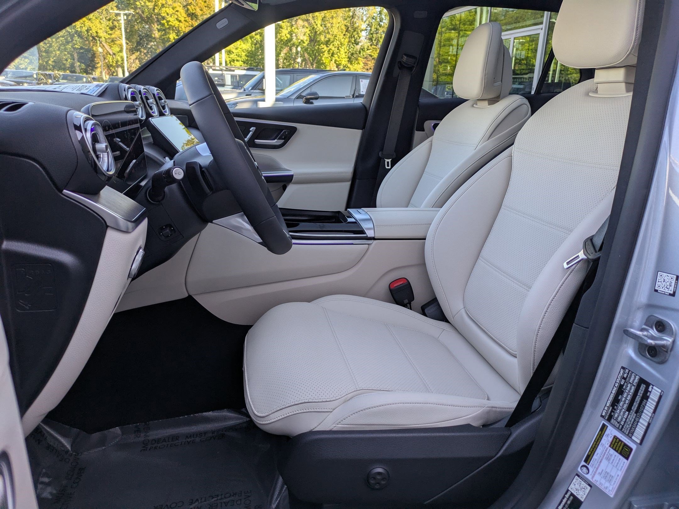 New 2026 Cirrus Silver Metallic Mercedes-Benz GLC 300 image 30