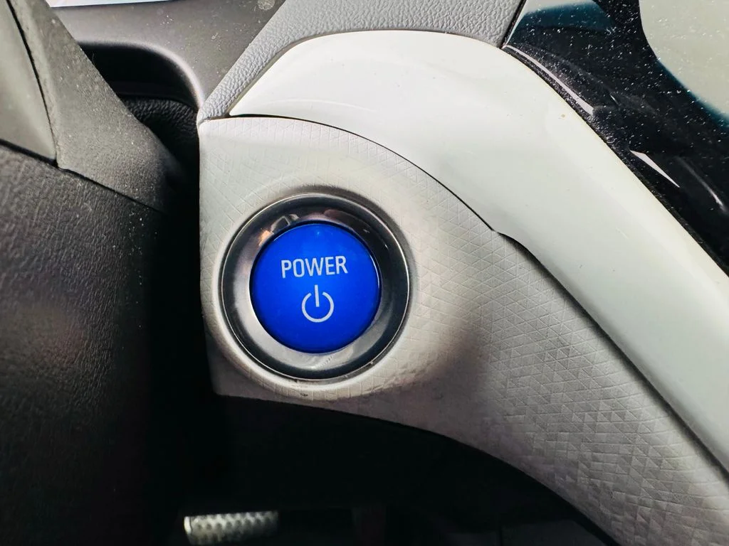 Used 2021 Gray Chevrolet LT image 14