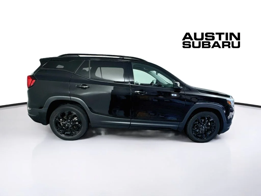 Used 2019 Black GMC SLE image 8