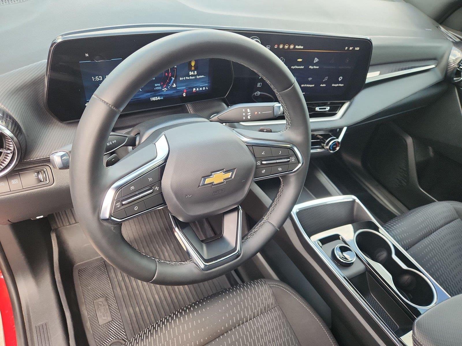 2026 Chevrolet Equinox LT - Photo 10