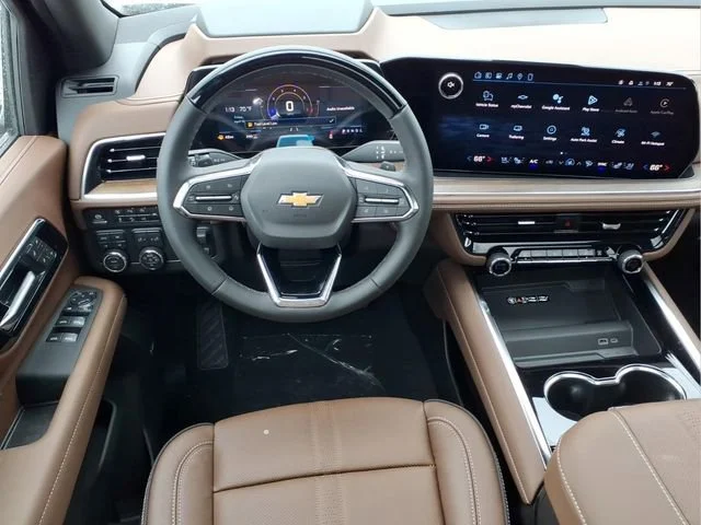 New 2026 Polar White Tricoat Chevrolet High Country image 4