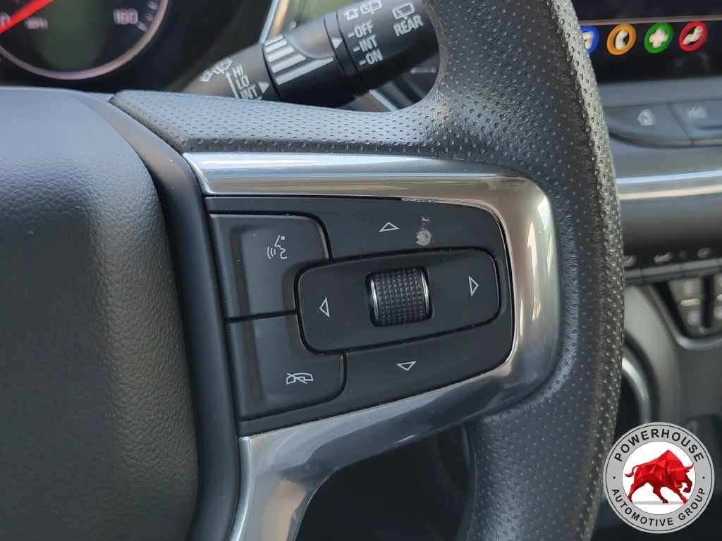 Used 2024 White Chevrolet LT image 30