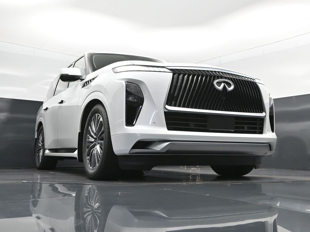New 2026 RADIANT WHITE INFINITI Luxe 2WD image 40