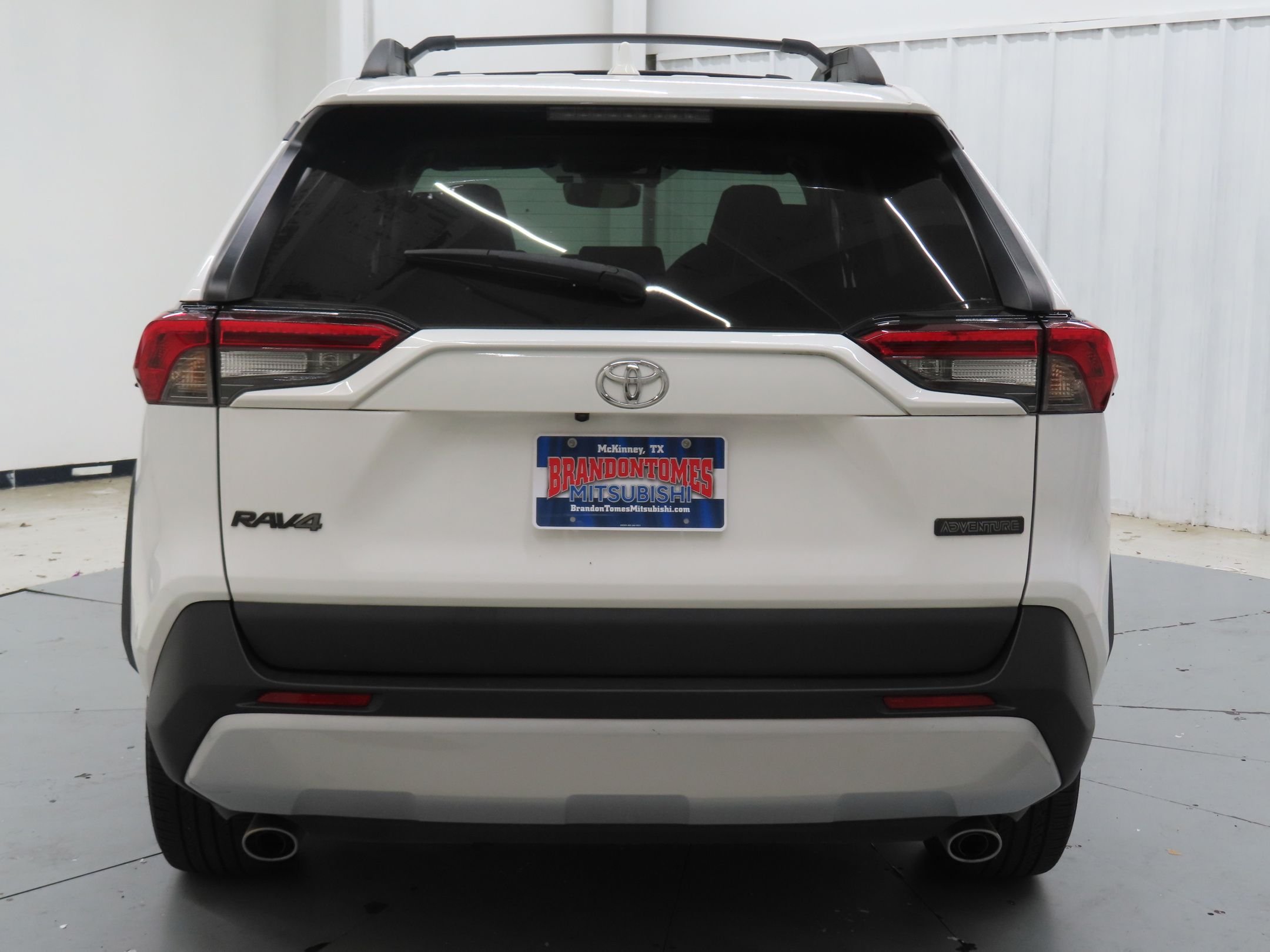 Used 2024 White Toyota Adventure image 4