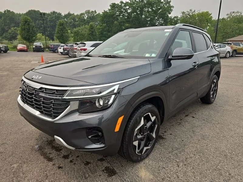 Used 2024 Gray Kia EX image 6