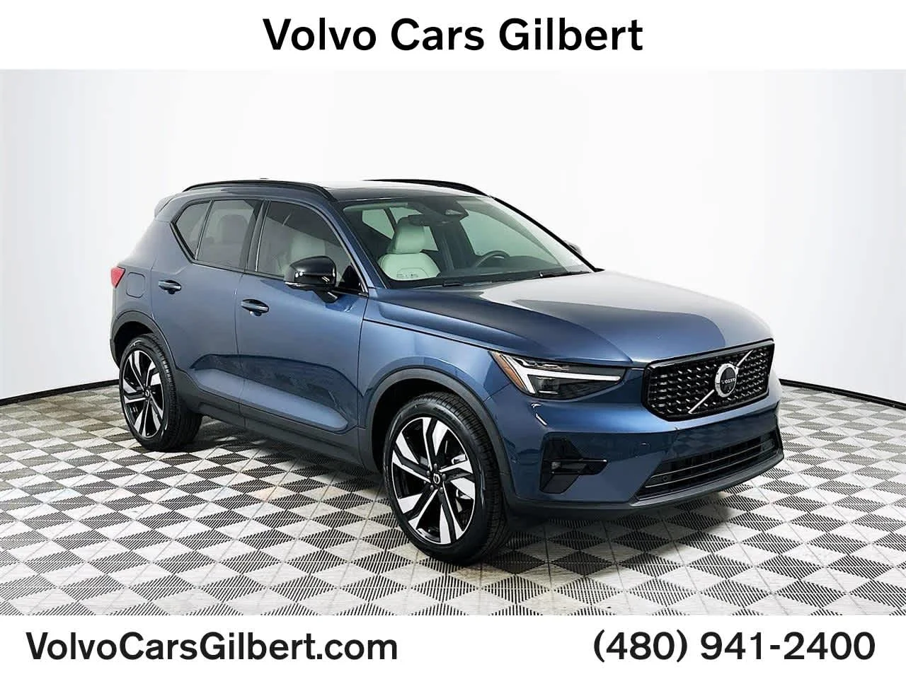2026 Volvo XC40 B5 Ultra Dark AWD's photo