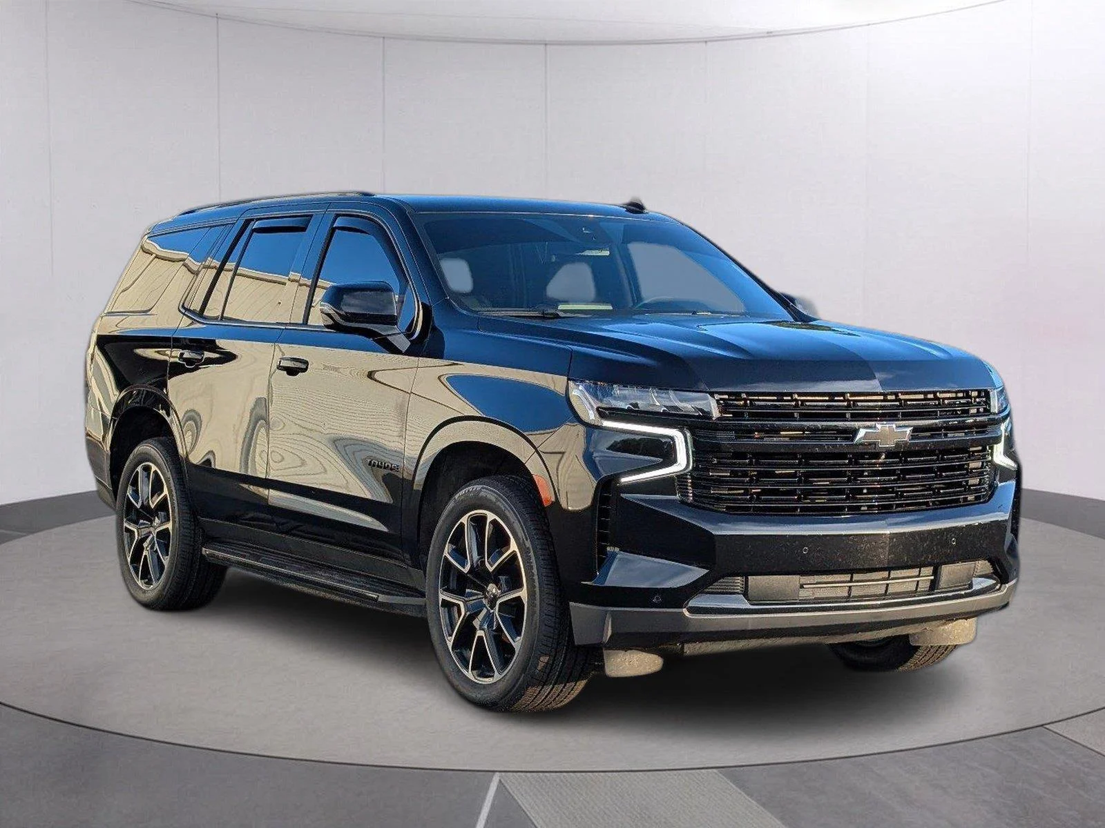Used 2023 BLACK Chevrolet RST image 9