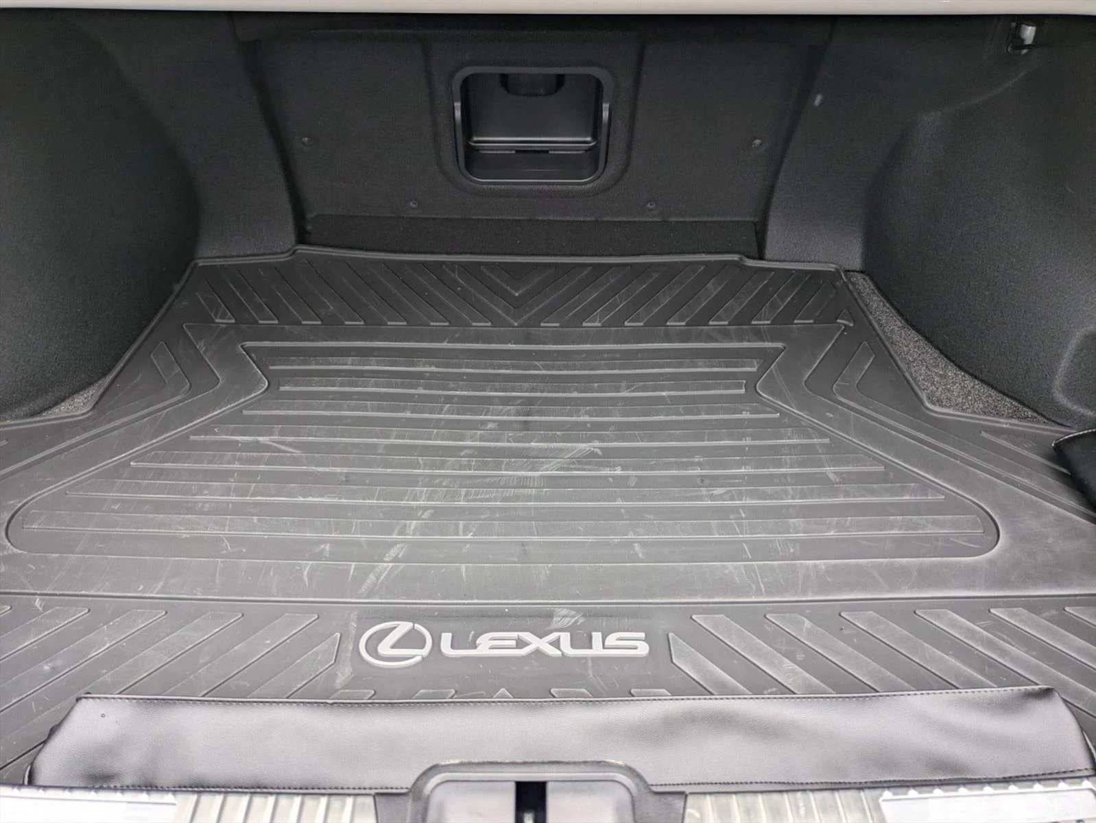 Certified Used 2023 Eminent White Pearl Lexus ES 350 image 6