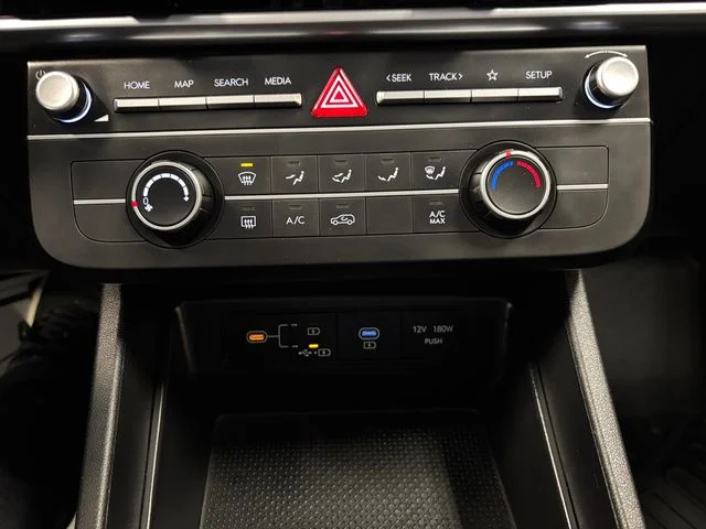 Used 2025 Blue Hyundai SE image 20