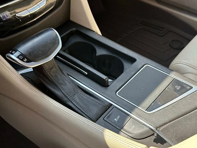 Used 2017 Gray Cadillac 3.6L image 30
