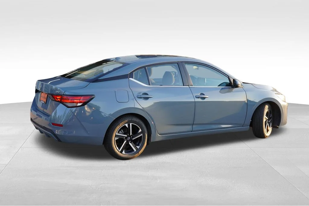 Used 2024 Atlantic Gray Metallic Nissan SV image 4