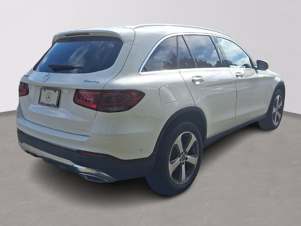 Certified Used 2022  Mercedes-Benz GLC 300 image 4