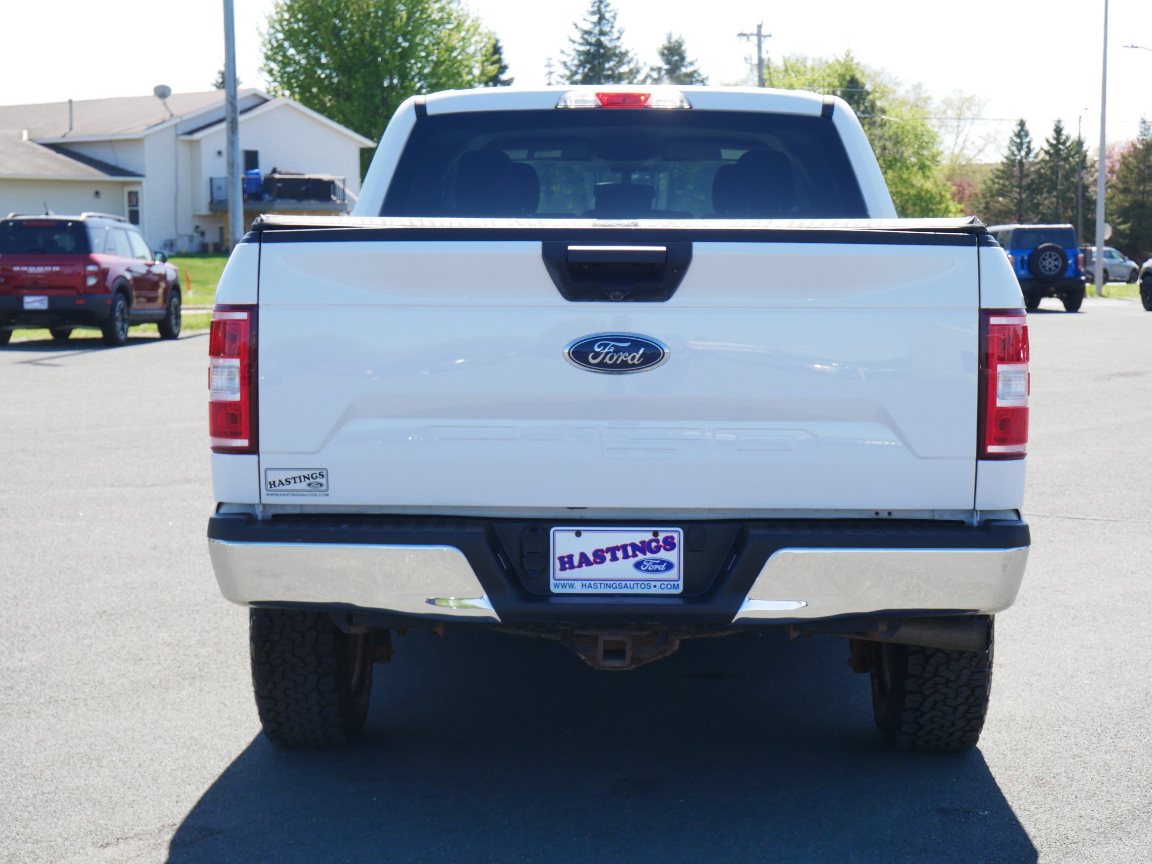 Used 2019 White Ford XLTV8 image 4