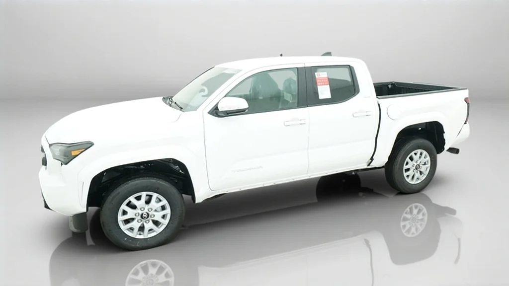 New 2026 Ice Cap Toyota SR5 image 3