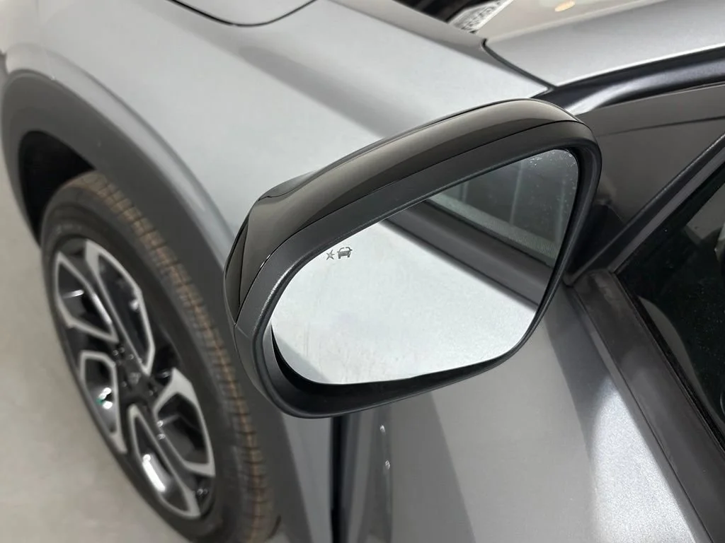 New 2026 Sterling Gray Metallic Chevrolet 2RS image 17