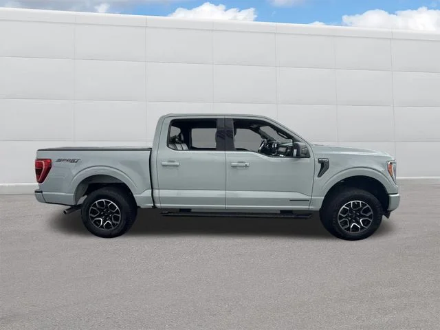 Used 2023 White Ford XLT image 7