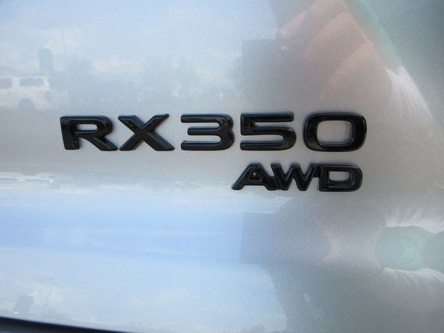 New 2026 Iridium Lexus PREMIUM PLUS image 9