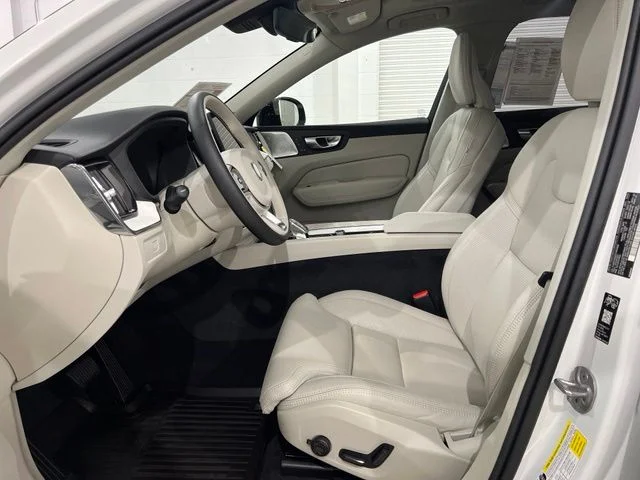 2026 Volvo XC60 Ultra - Photo 9
