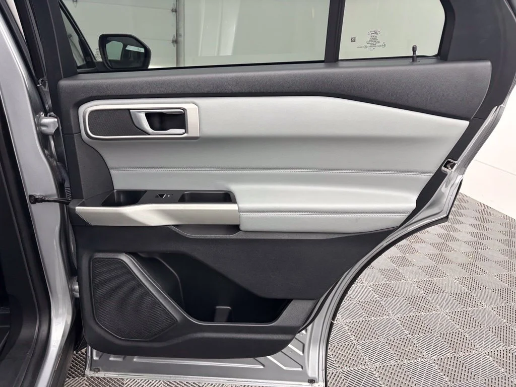 Used 2021 Silver Ford XLT image 42