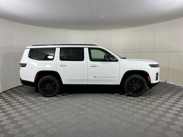 New 2026 Bright White Clearcoat Jeep Limited Reserve image 4