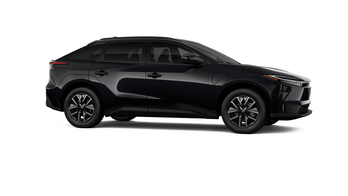 New 2026 Midnight Black Metallic Toyota XLE image 13