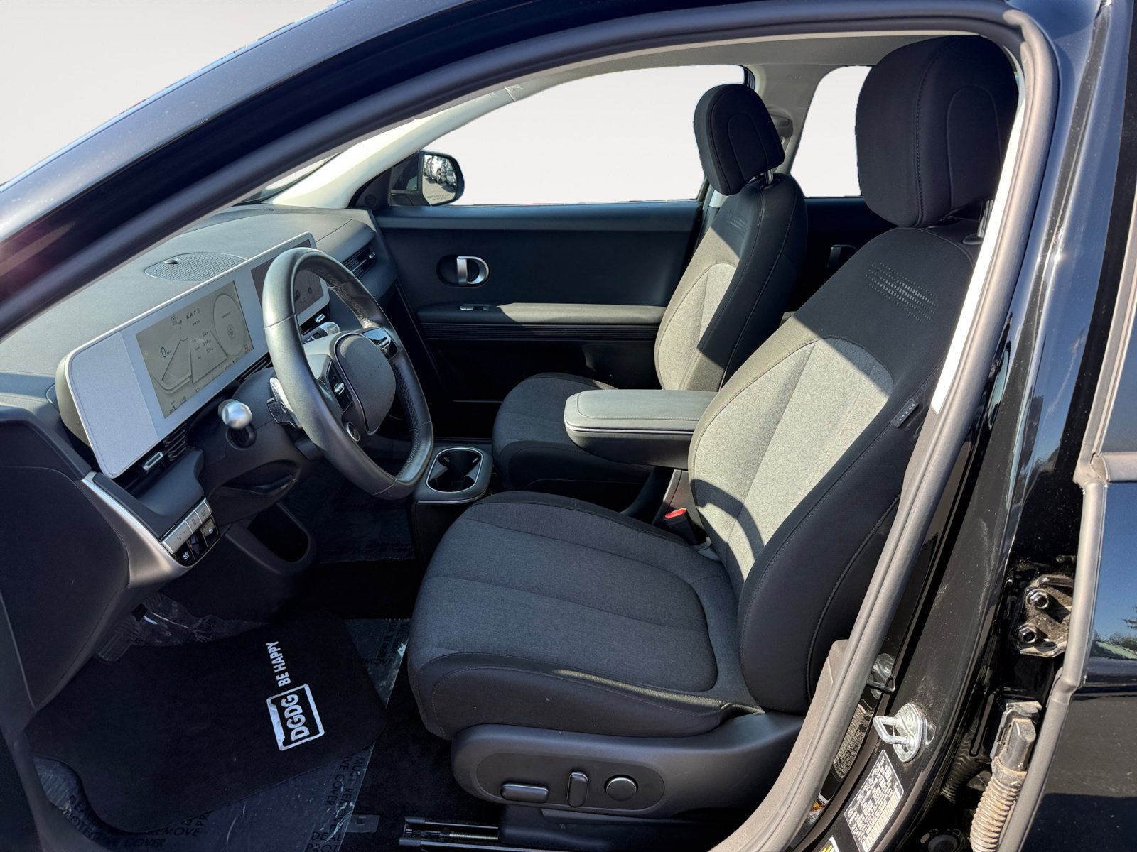 Used 2024 Abyss Black Hyundai SEL image 10