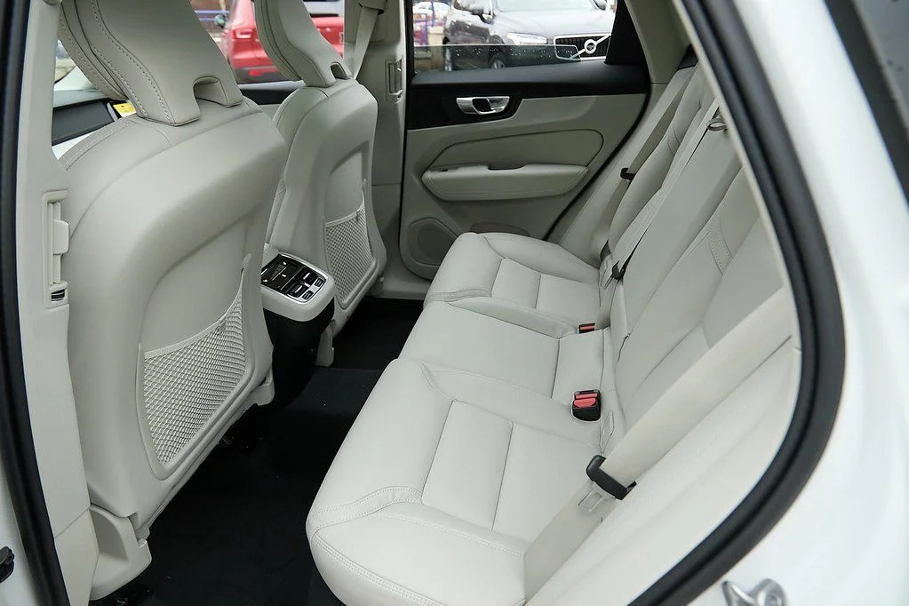 New 2026 Crystal White Volvo Ultra image 19