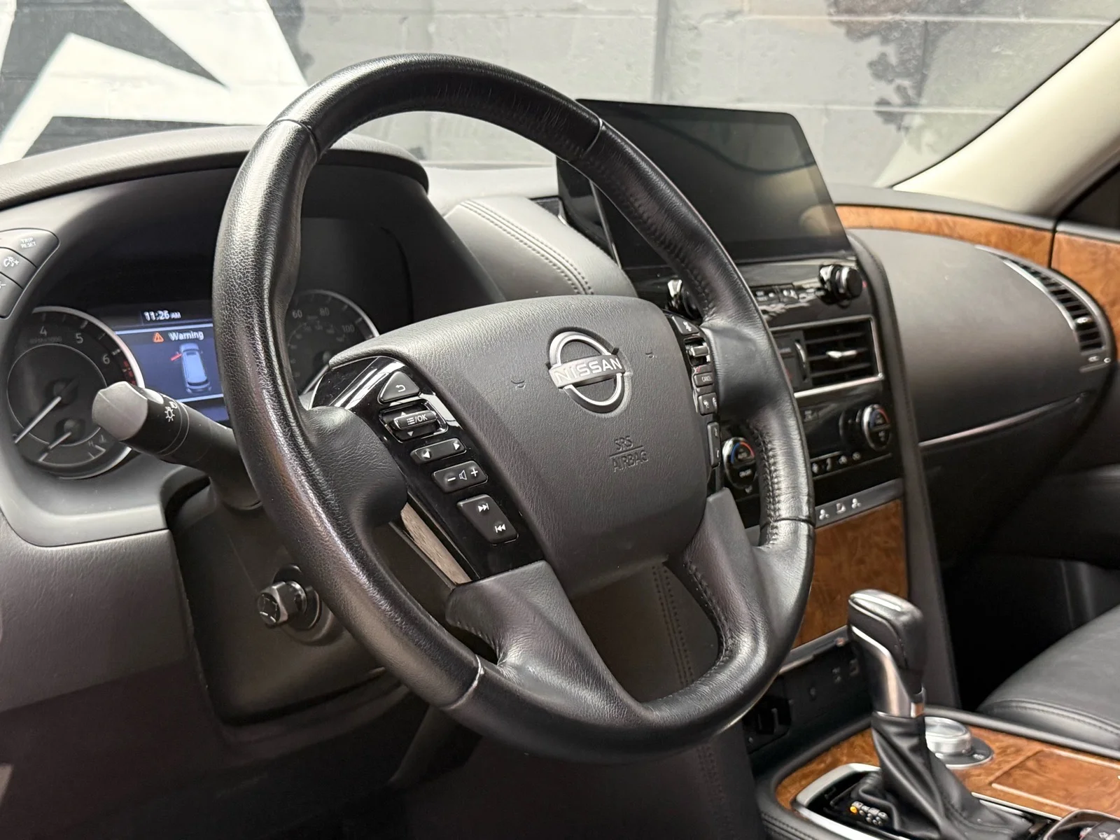 Used 2024 Super Black (kh3) Nissan SL image 9