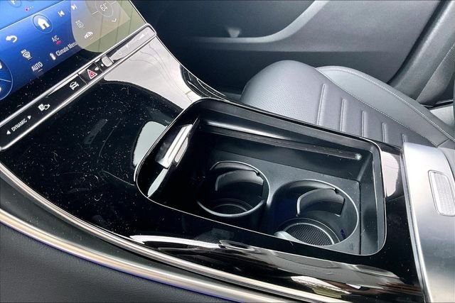 2025 Mercedes-Benz GLC Base - Photo 6
