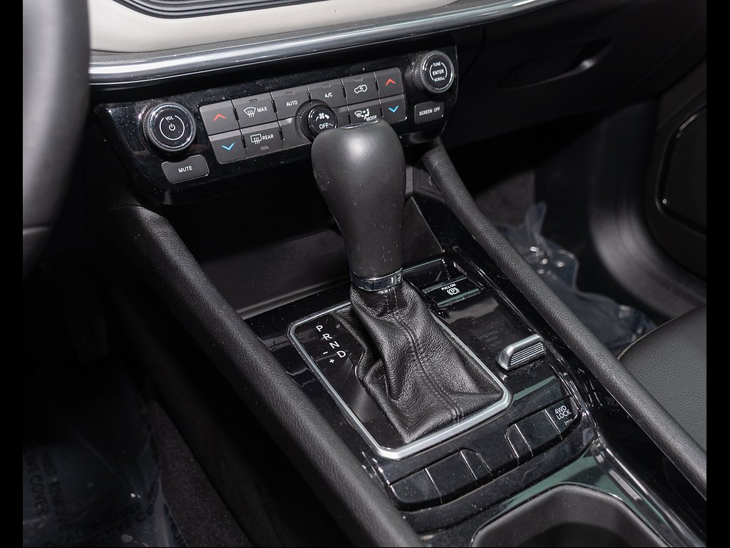 2024 Jeep Compass Limited - Photo 13