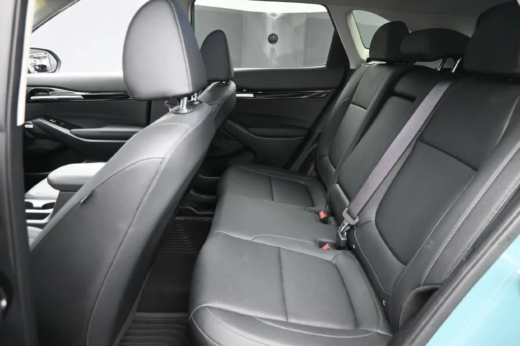 Certified Used 2024 Blue Kia SX image 12
