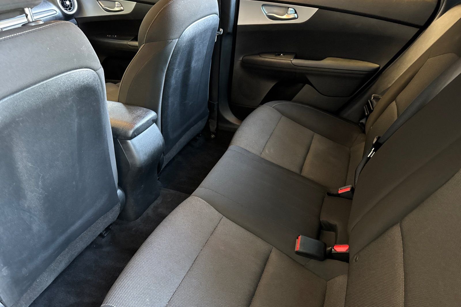 Used 2023 Steel Gray Kia LXS image 11