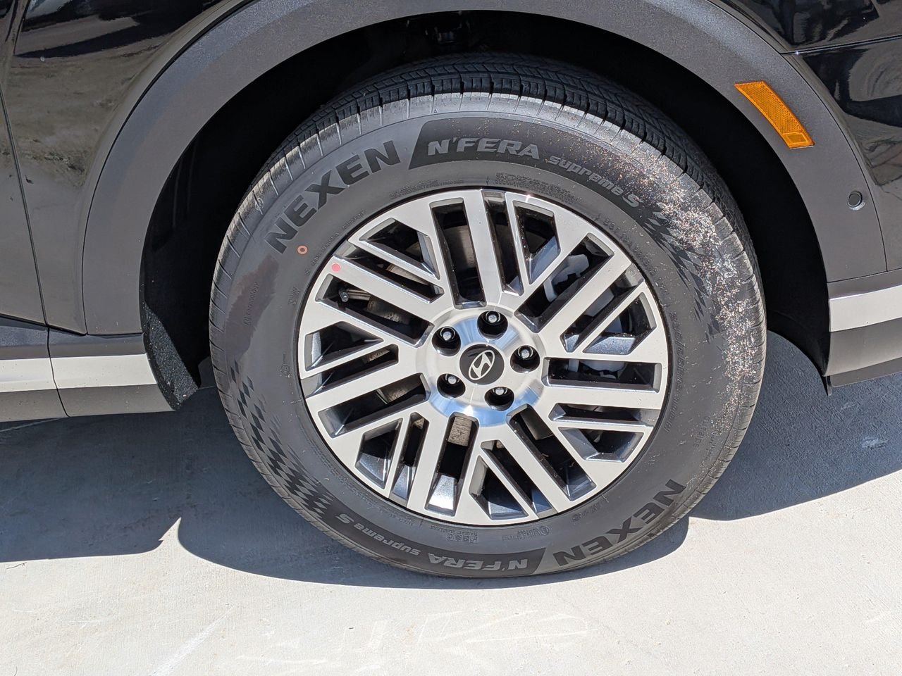 New 2026 Abyss Black Pearl Hyundai SEL Premium FWD image 11