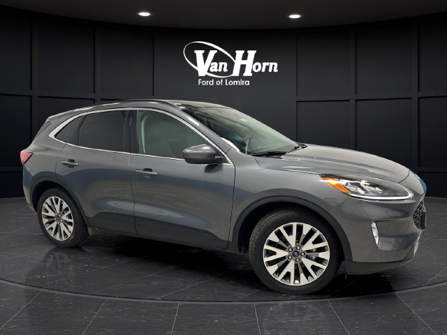 Used 2022 Carbonized Gray Metallic Ford Titanium image 1