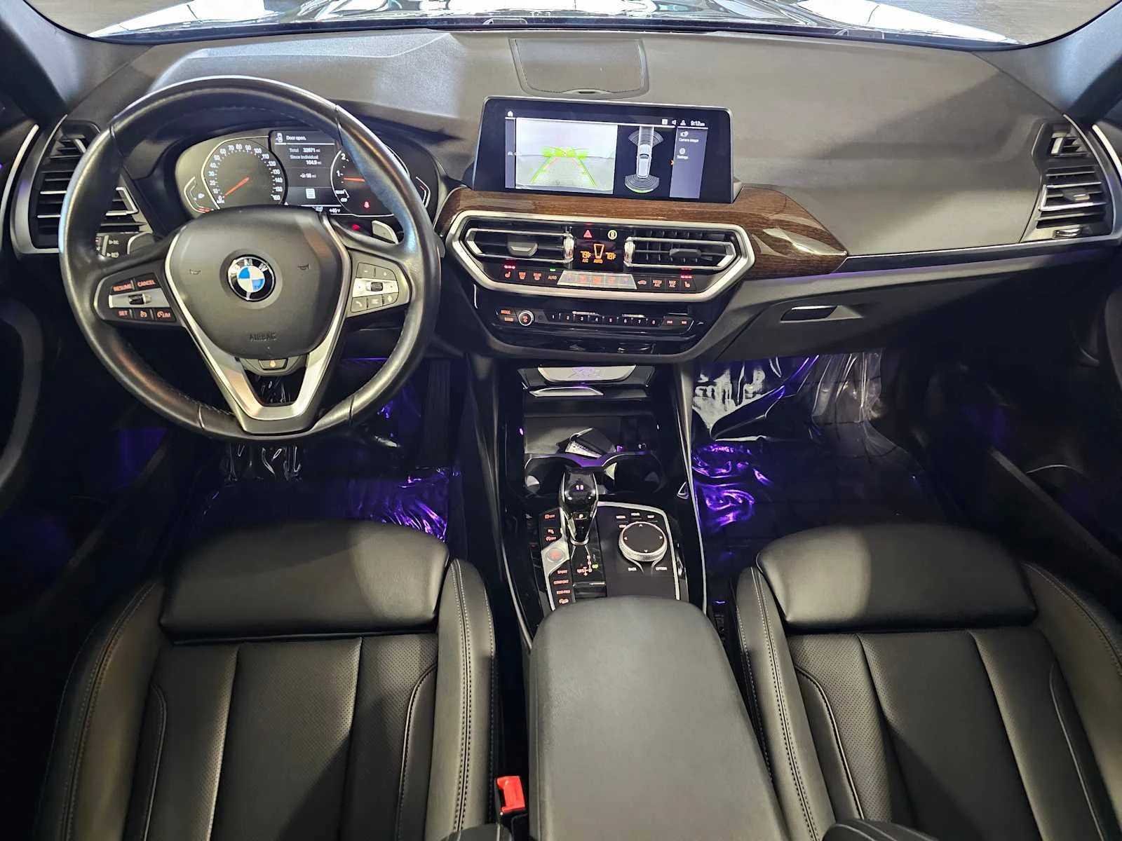 Used 2022 Dark Graphite Metallic BMW xDrive30i image 10