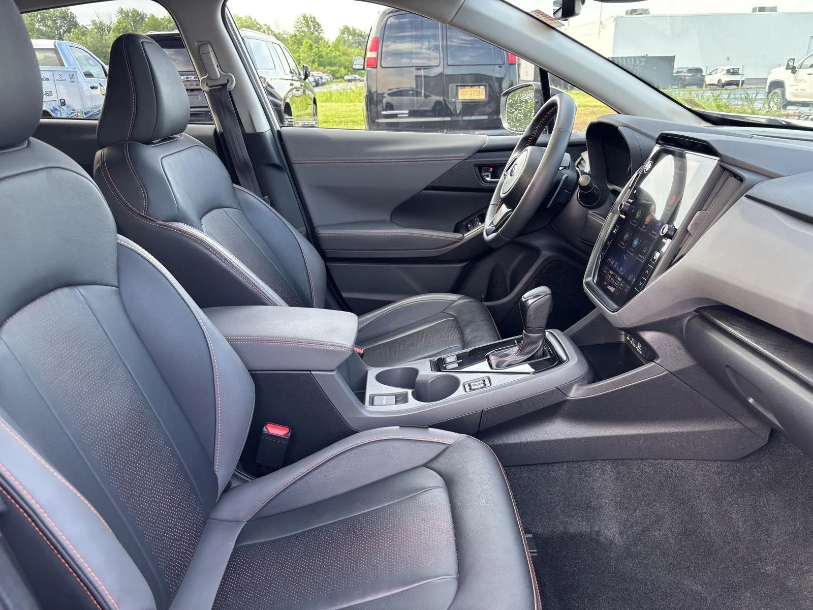 Used 2024 Crystal White Pearl Subaru Limited image 35