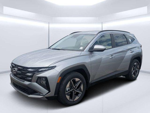 New 2026 Silver Hyundai SEL FWD image 7
